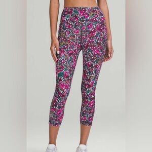 Lululemon Swift Speed High-Rise Crop 21"